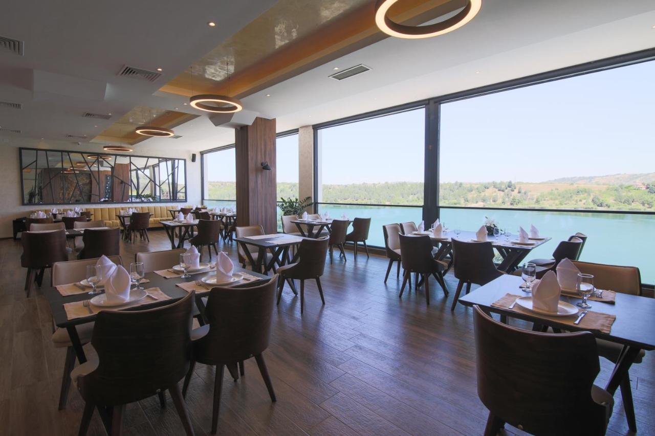 Glorius Hotel Veles Bagian luar foto