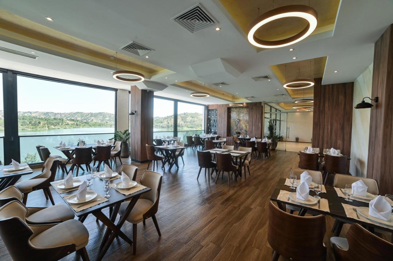 Glorius Hotel Veles Bagian luar foto