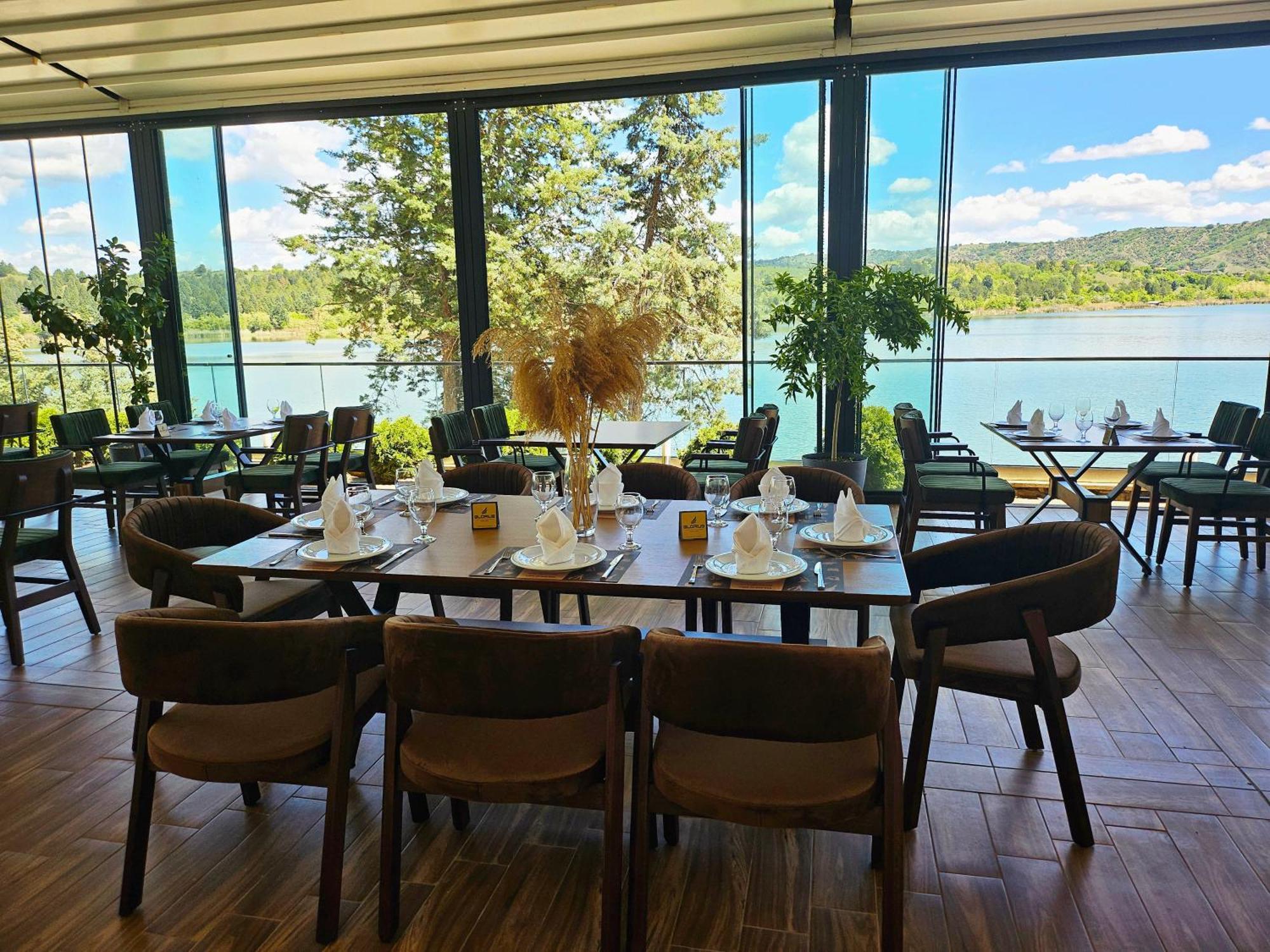 Glorius Hotel Veles Bagian luar foto