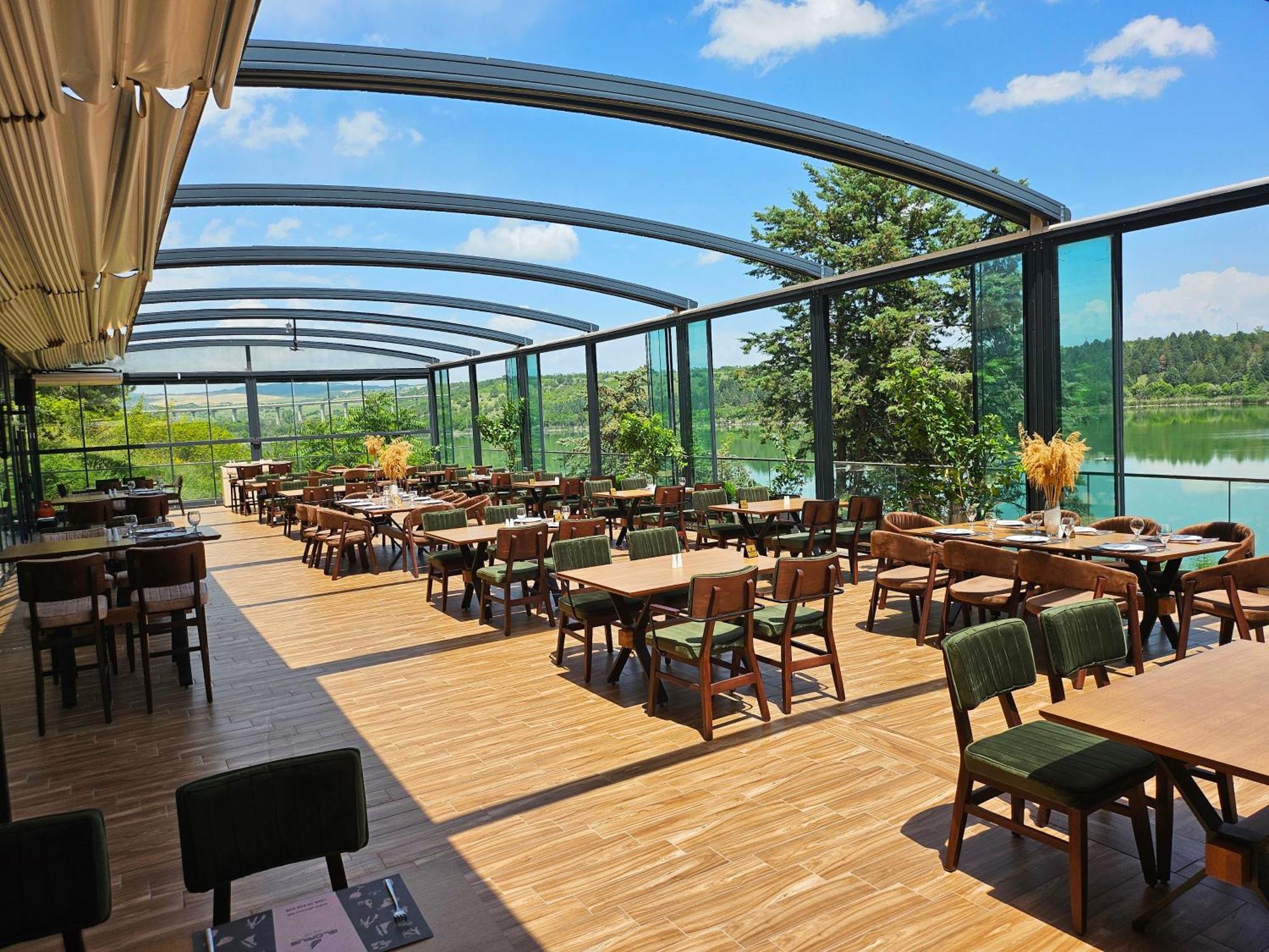 Glorius Hotel Veles Bagian luar foto